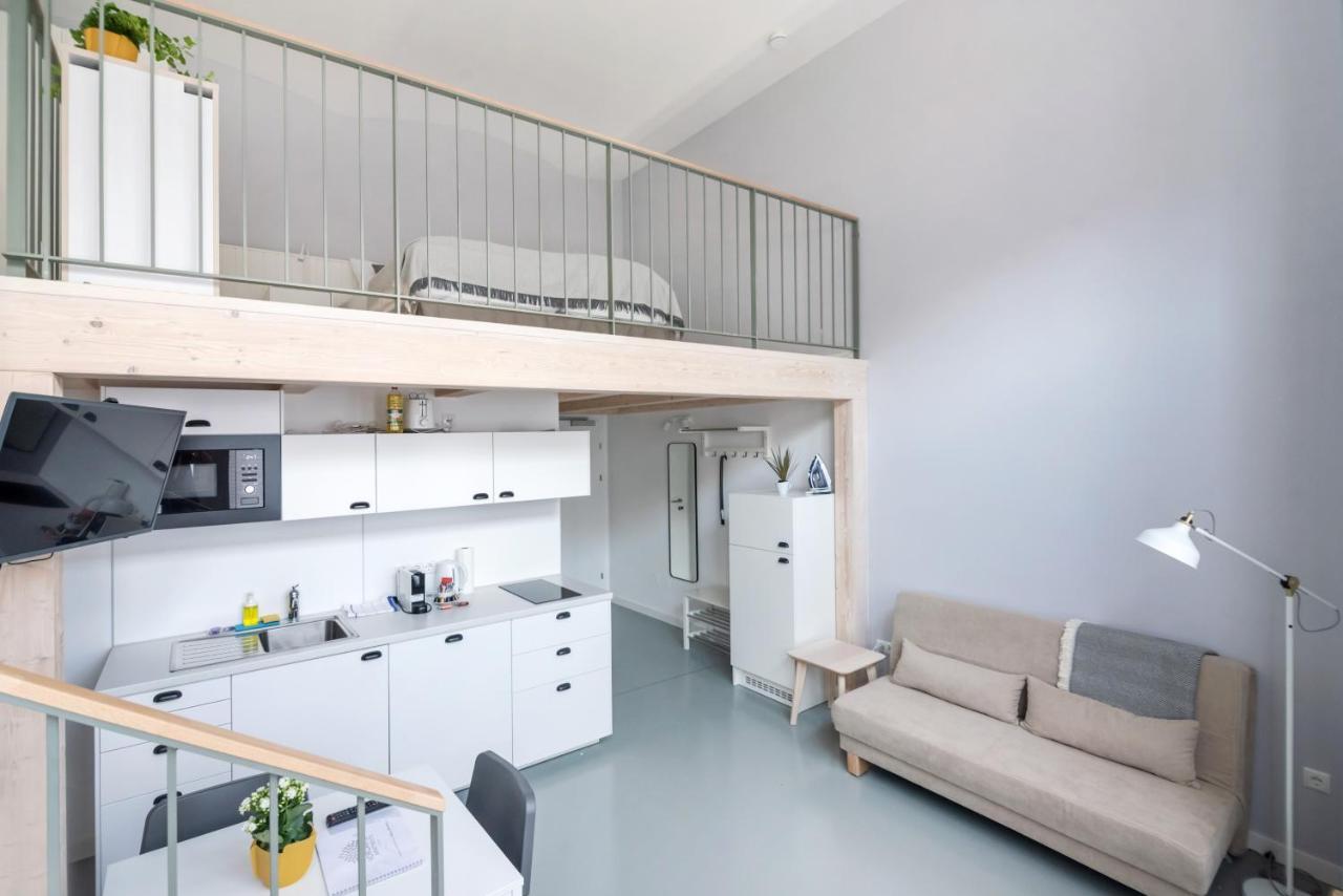Apartment Vorgarten - Central, New And Stylish For Your Comfortable In *