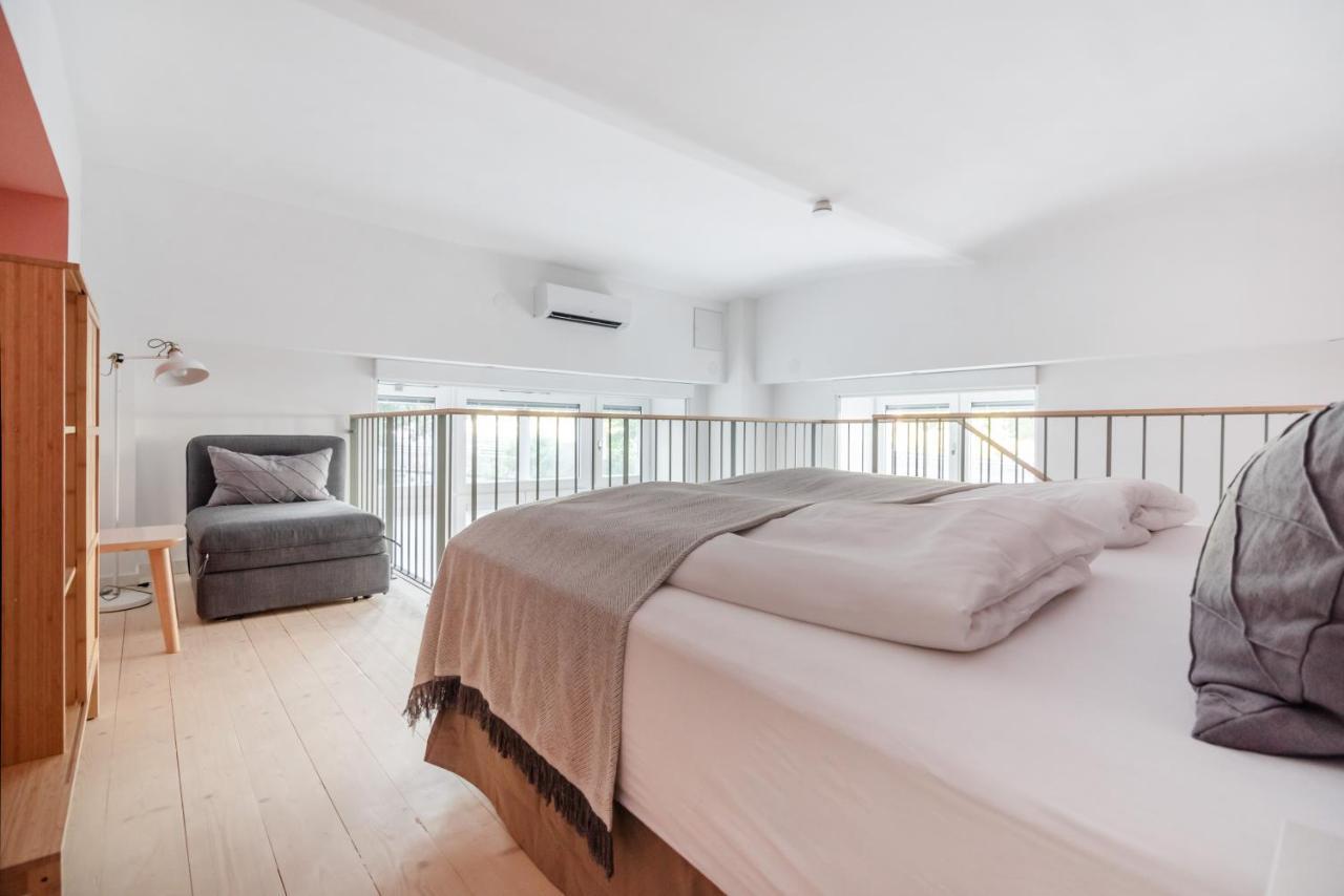 Vorgarten - Central, New And Stylish For Your Comfortable In *