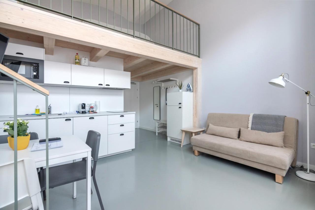 Vorgarten - Central, New And Stylish For Your Comfortable In Vienna