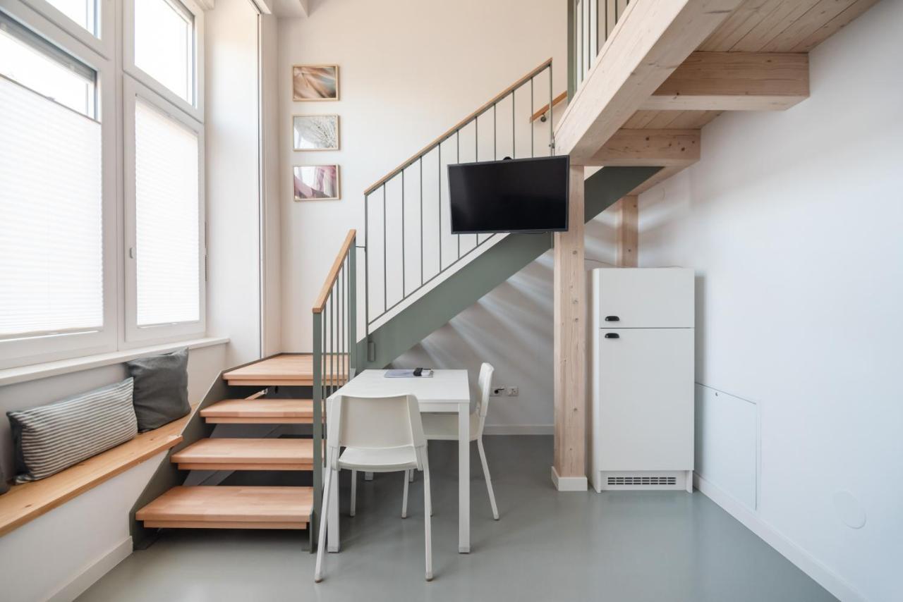 Vorgarten - Central, New And Stylish For Your Comfortable In