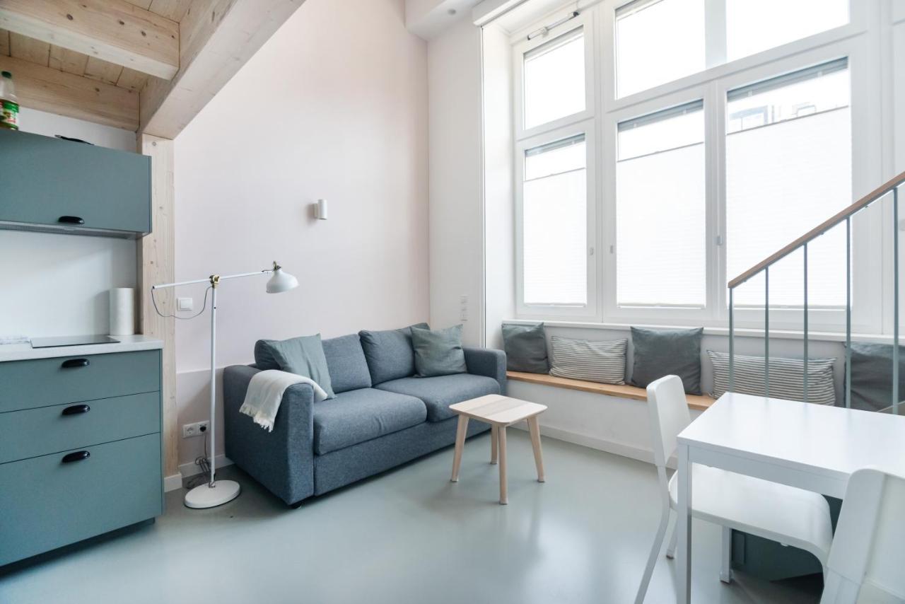 Vorgarten - Central, New And Stylish For Your Comfortable In